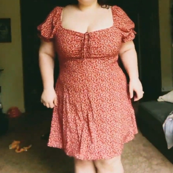 Super cute plus size dress - Picture 3 of 5